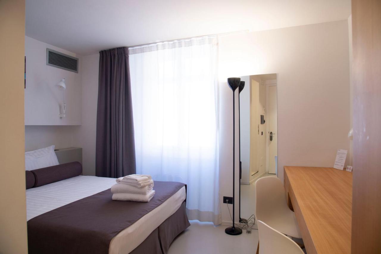 Residenza Pantaleo Bed and Breakfast Rome Buitenkant foto
